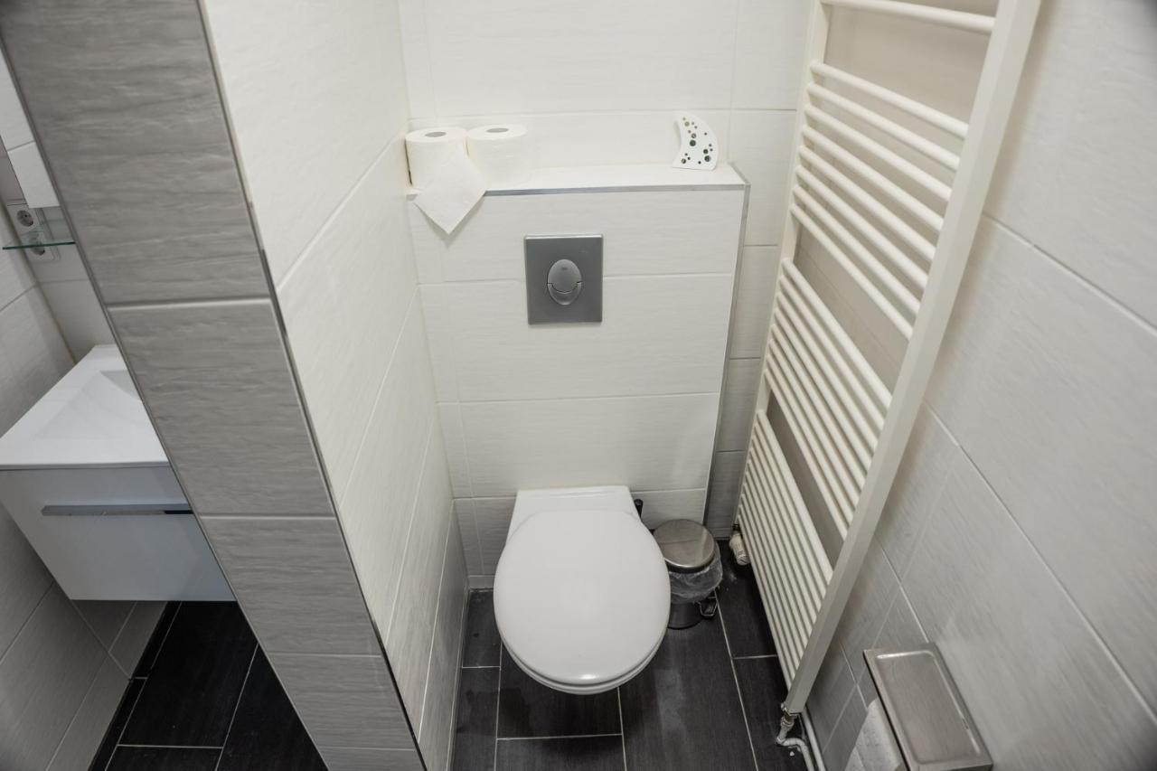 One Way Apartment Berlin Bagian luar foto