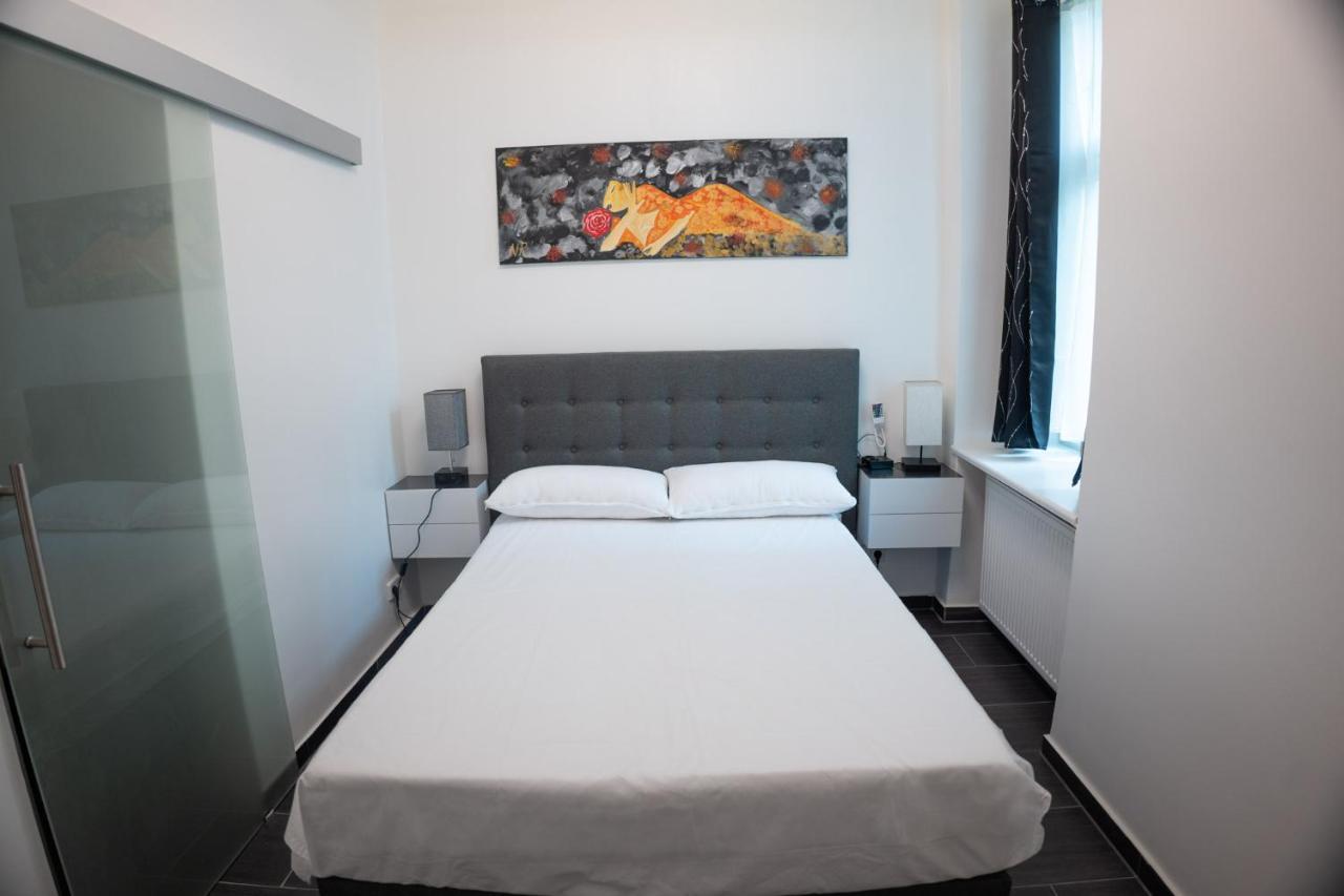 One Way Apartment Berlin Bagian luar foto